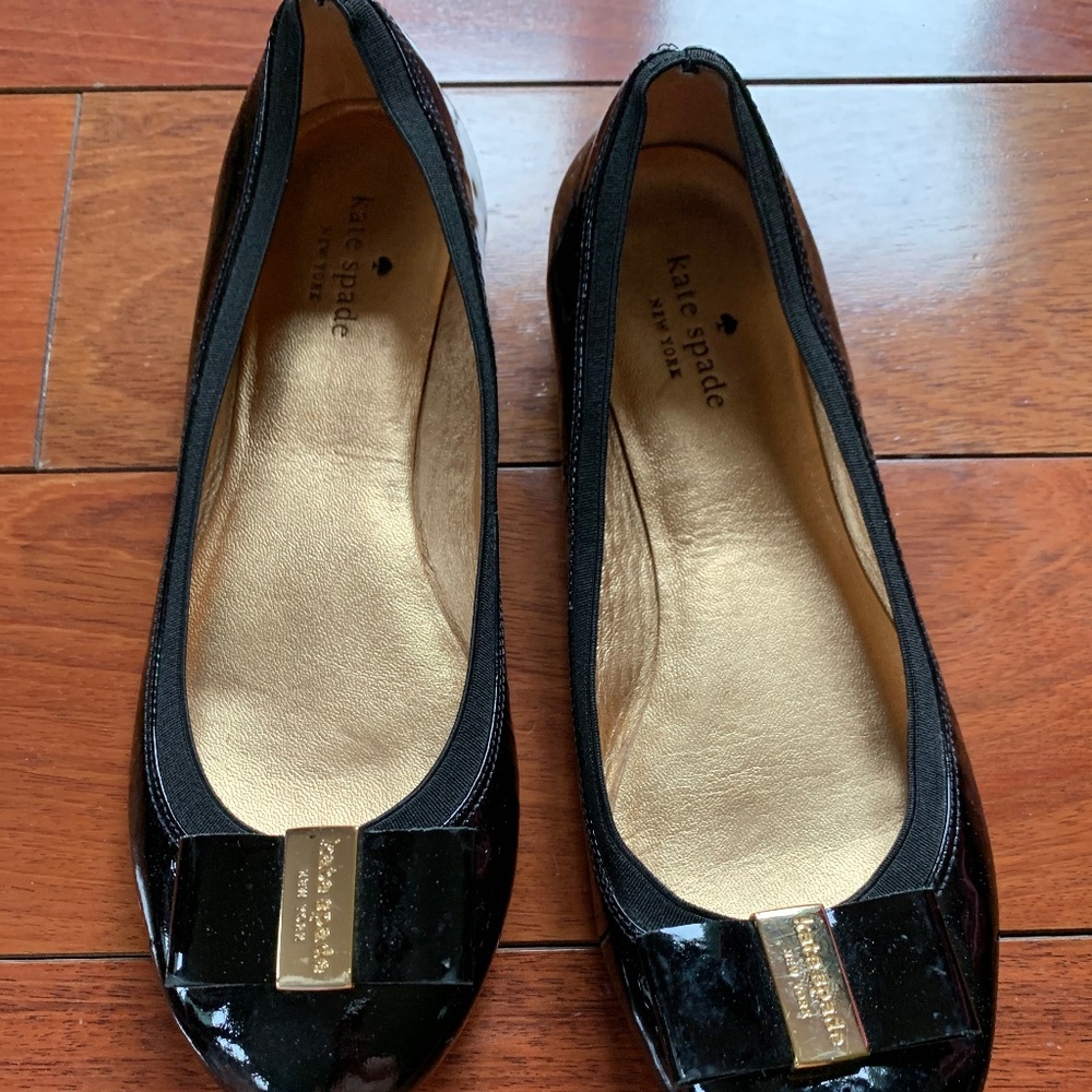 Kate Spade Gold & Black Shoes